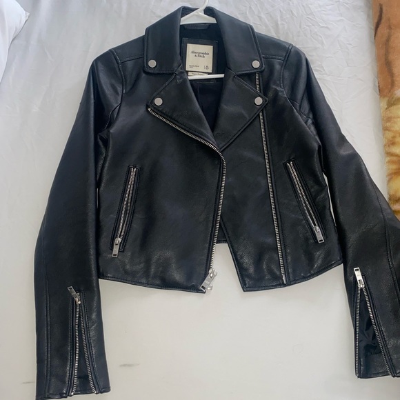 brand new faux leather jacket - Picture 3 of 5